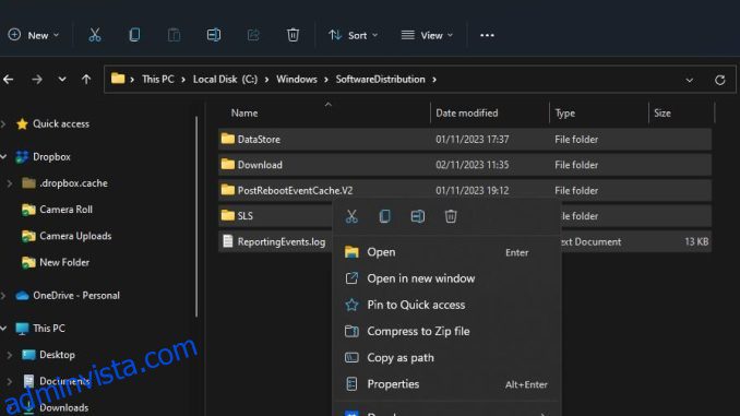 Så här återställer du mapparna SoftwareDistribution och Catroot2 på en
